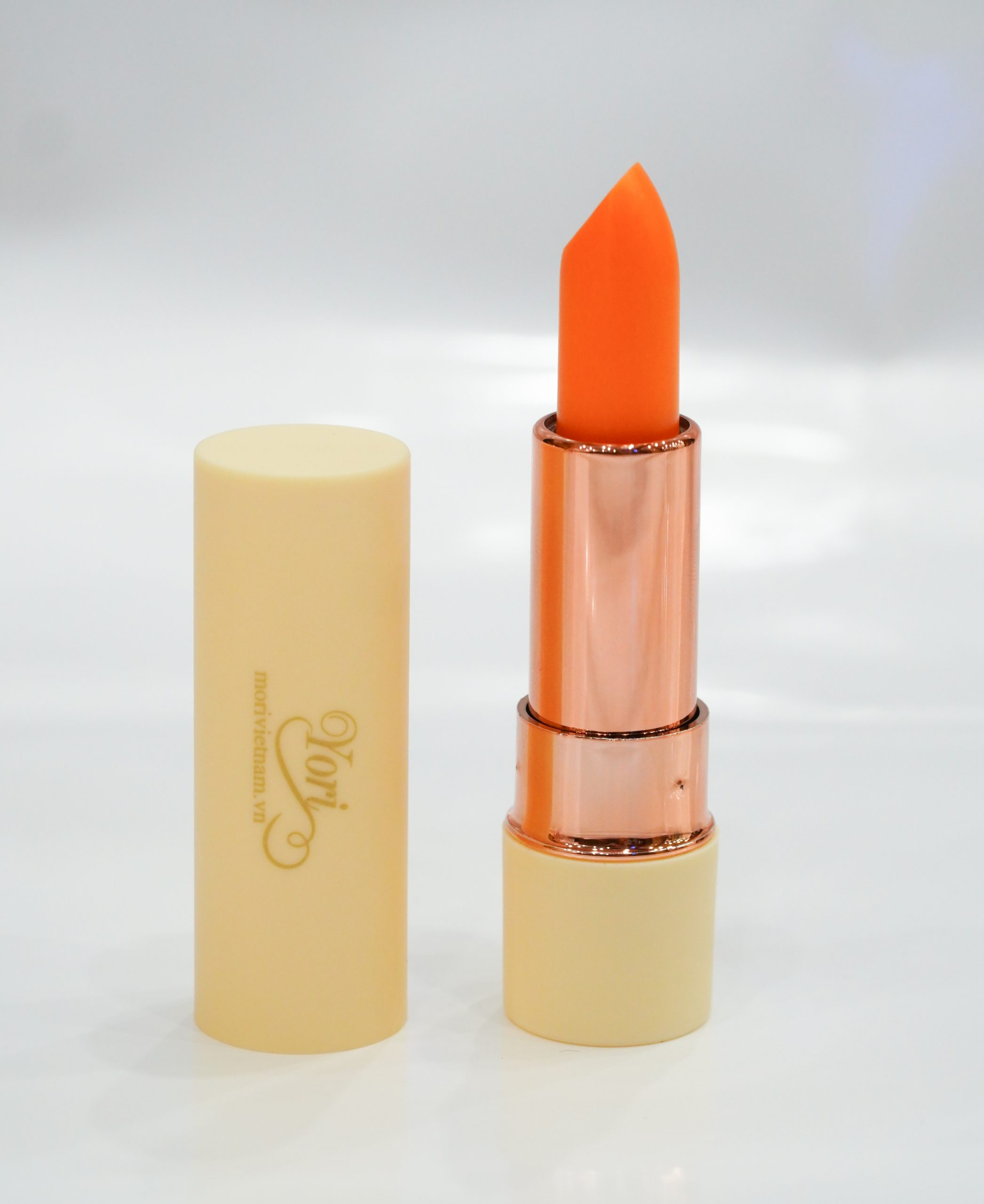 YORI lip balm – peach orange color